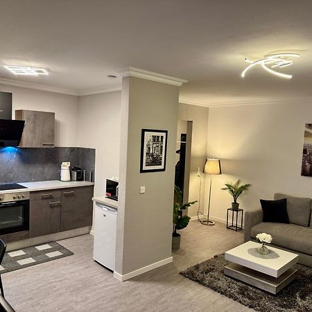 Kurstadt Apt Moderne 2Zkb Balkon-Pkw- Stellplatz Check-In 7-24 H Bad Nauheim Bagian luar foto