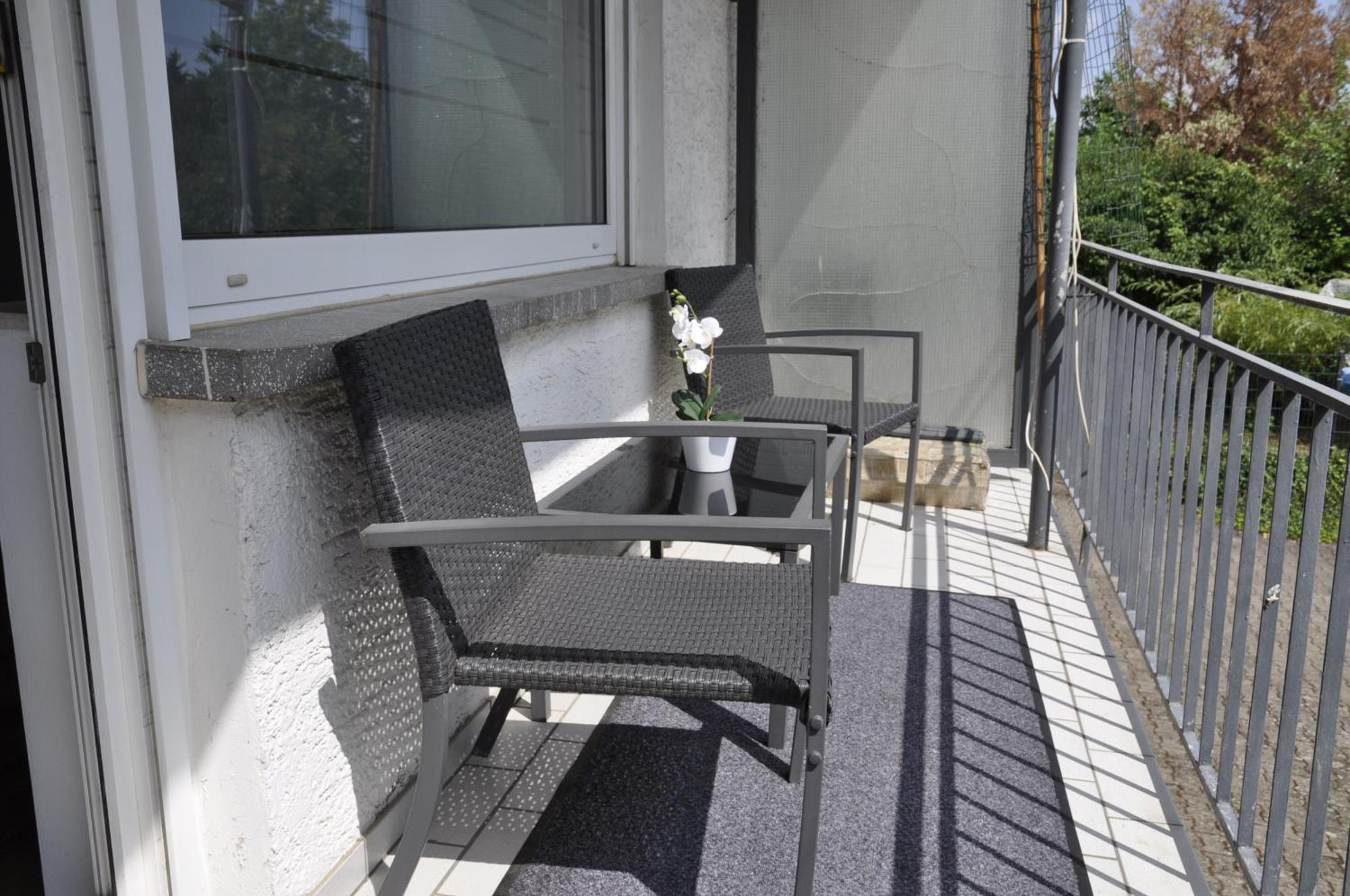 Kurstadt Apt Moderne 2Zkb Balkon-Pkw- Stellplatz Check-In 7-24 H Bad Nauheim Bagian luar foto