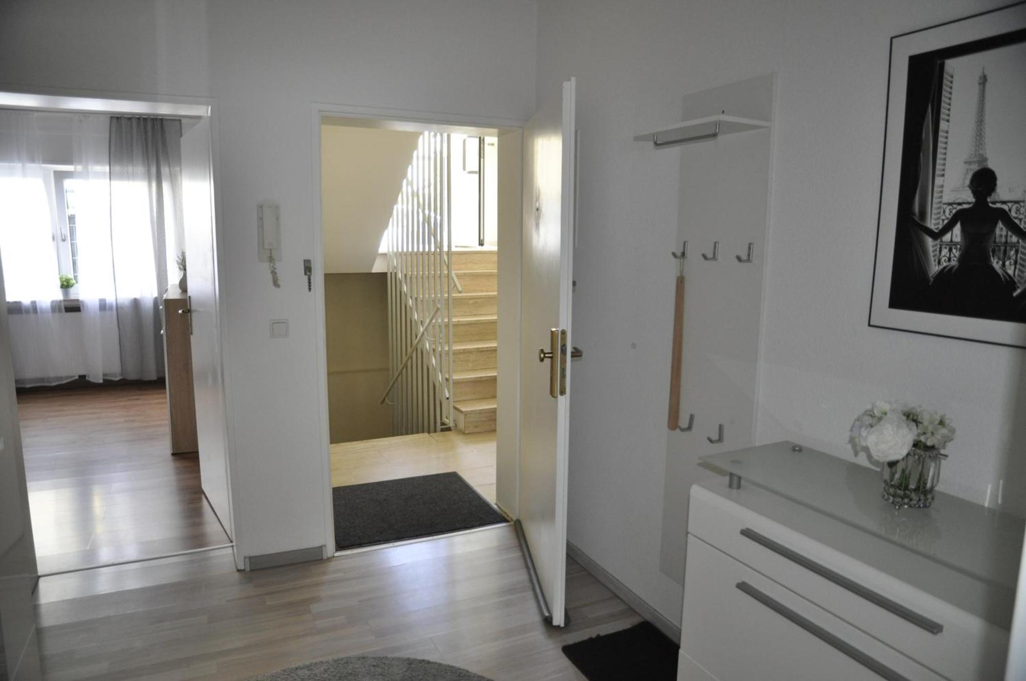 Kurstadt Apt Moderne 2Zkb Balkon-Pkw- Stellplatz Check-In 7-24 H Bad Nauheim Bagian luar foto