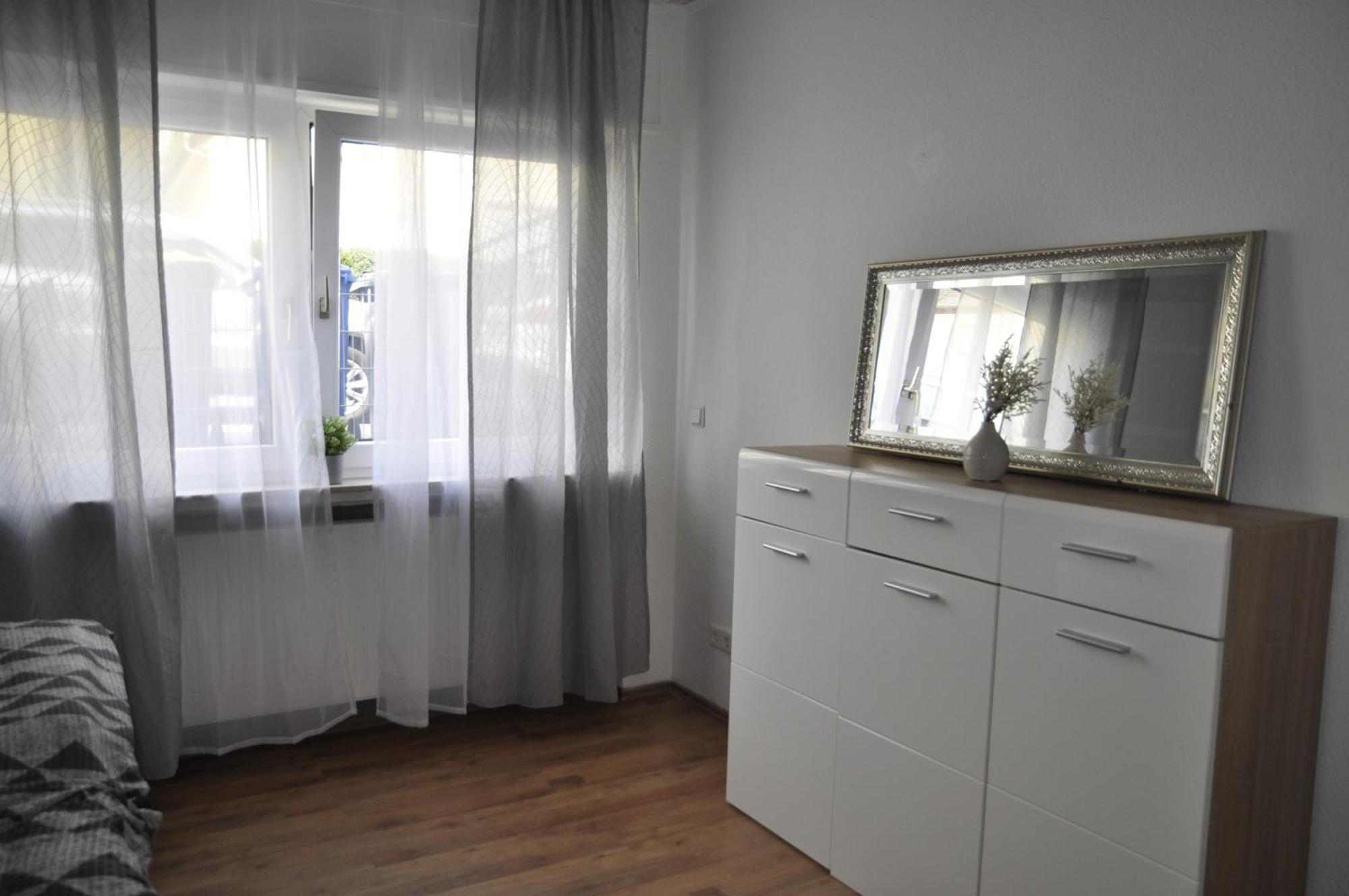 Kurstadt Apt Moderne 2Zkb Balkon-Pkw- Stellplatz Check-In 7-24 H Bad Nauheim Bagian luar foto